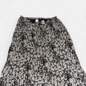 Jones New York Black and Gray Floral A-Line Skirt